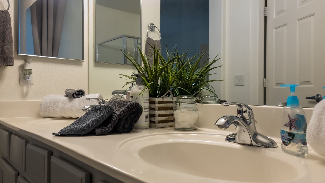 Photo of Bathroom in Alegre Community