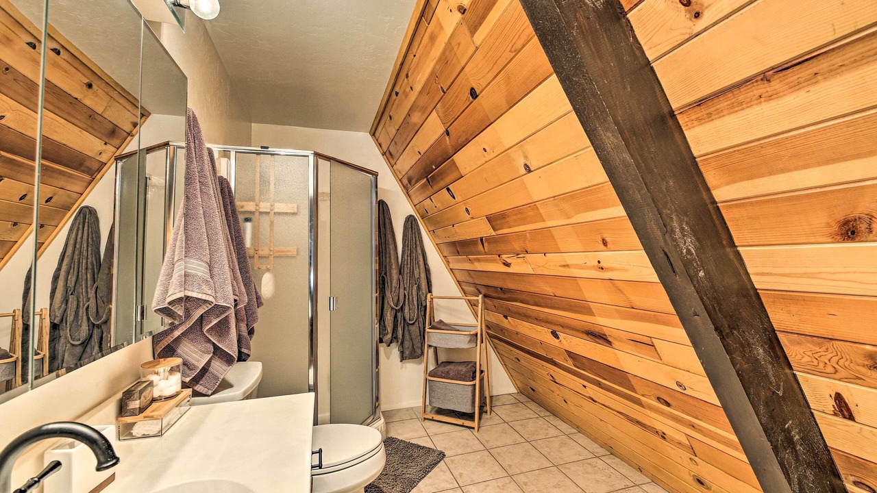 Photo of Bathroom in Pinetop