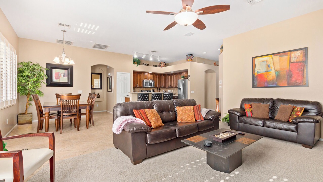 Photo of Livingroom in Maricopa