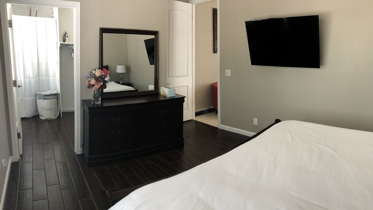 Photo of Bedroom in Paradise Heights