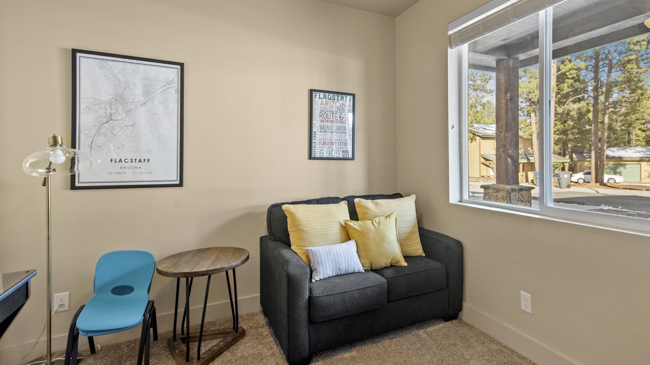 Photo of Livingroom in Flagstaff