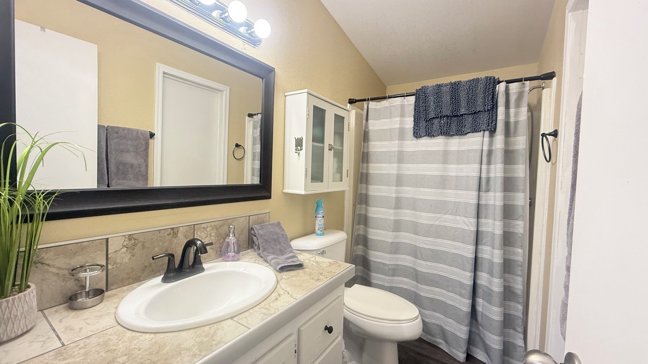 Photo of Bathroom in Fortuna Foothills
