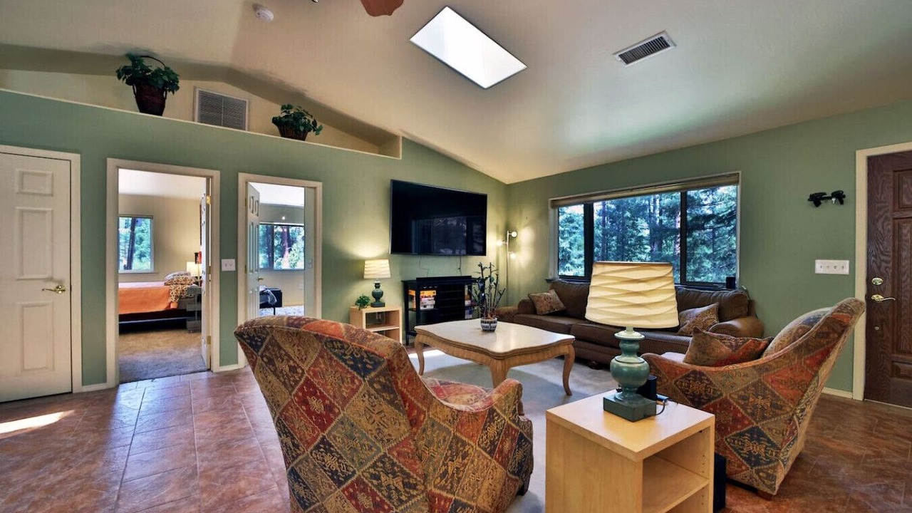 Photo of Livingroom in Prescott