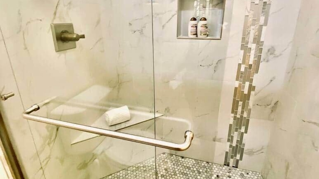 Photo of Bathroom in Cottonwood