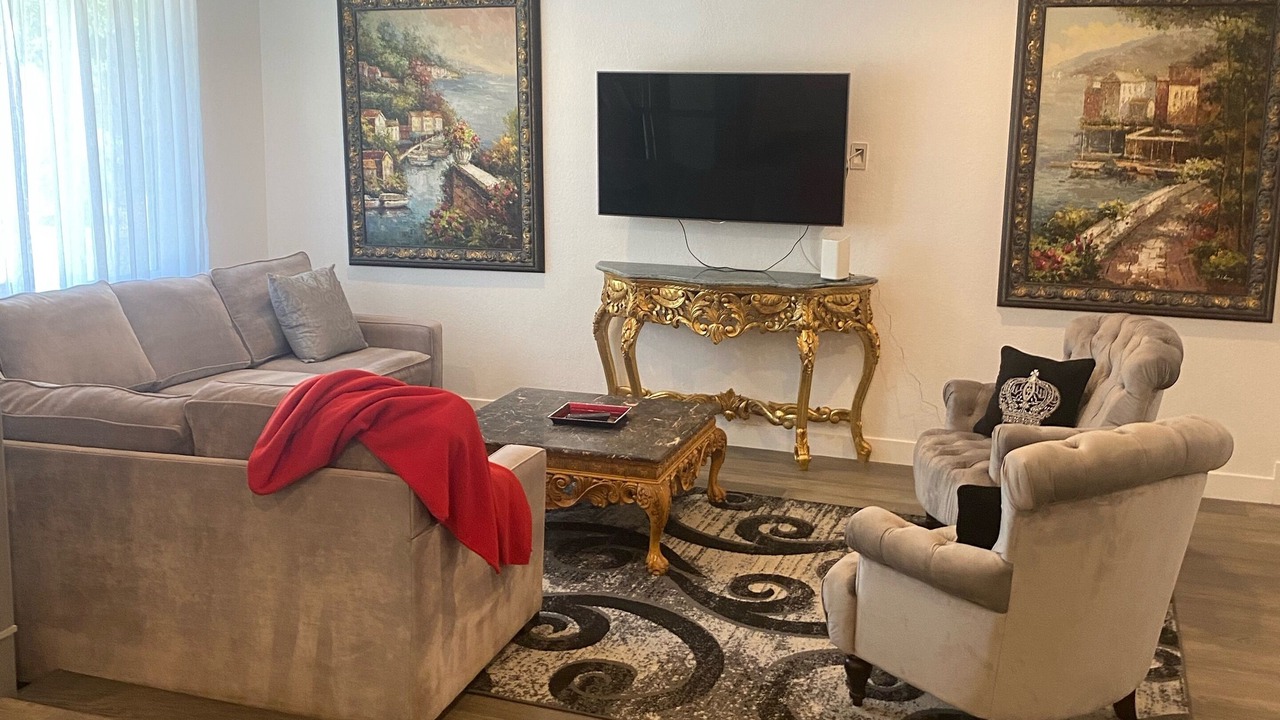 Photo of Livingroom in La Paz At Desert Springs