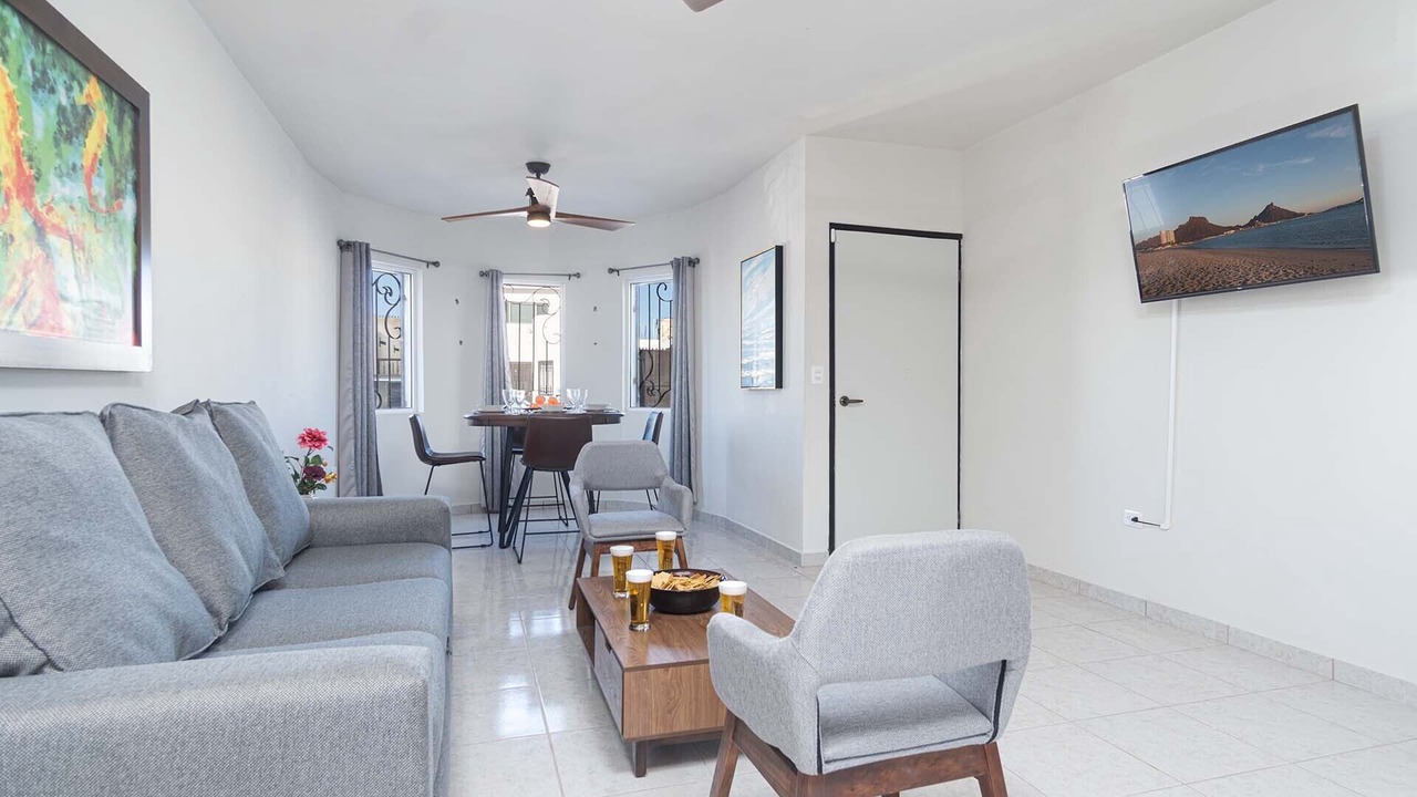 Photo of Livingroom in San Carlos