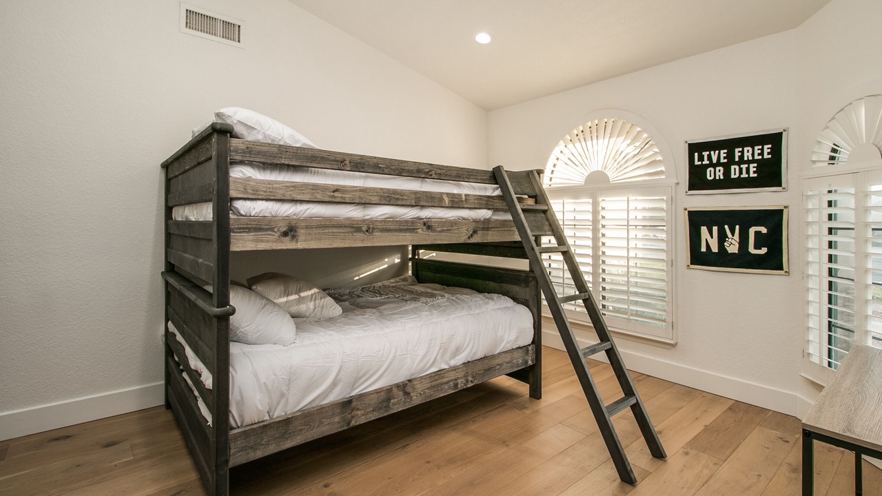 Photo of Bedroom in Arabian Views