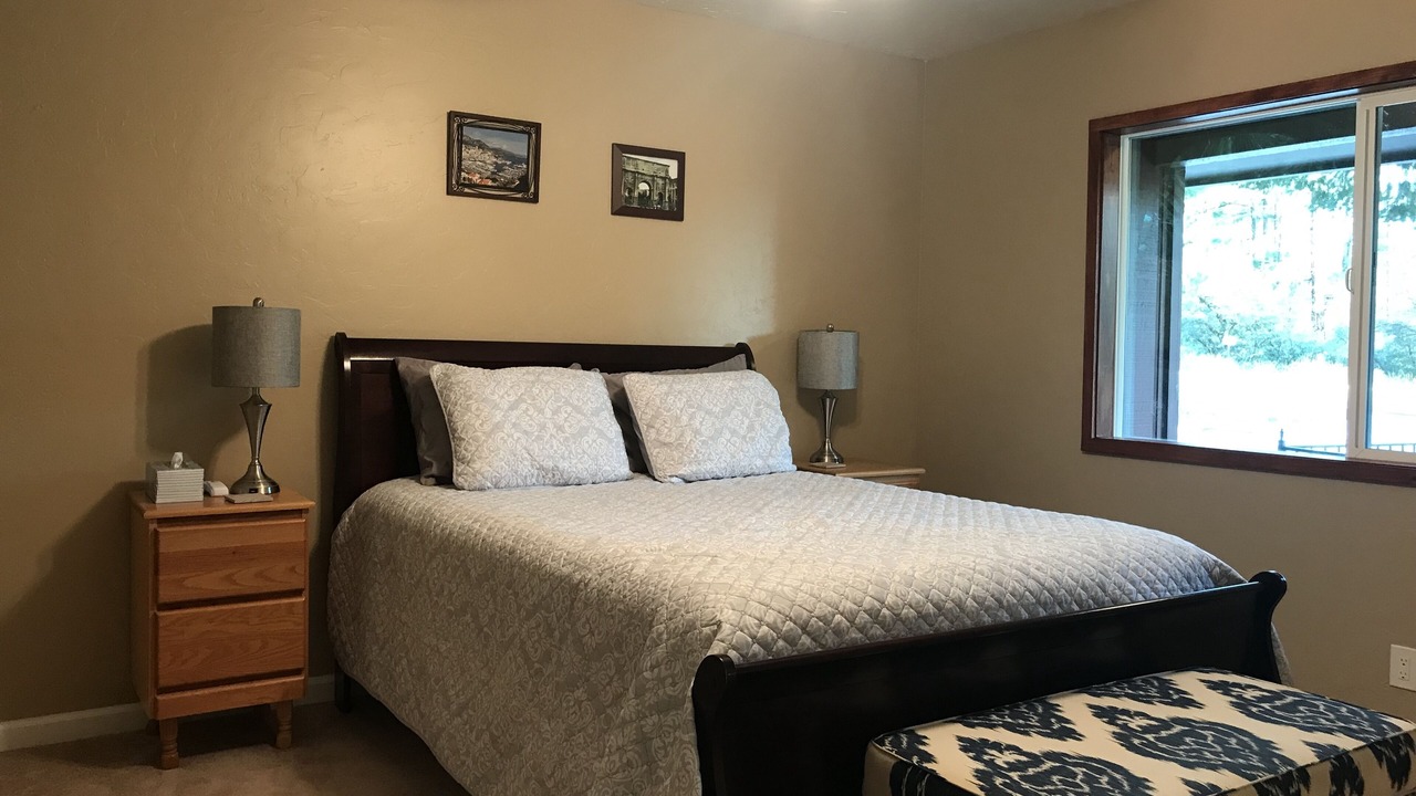 Photo of Bedroom in Mountain Club