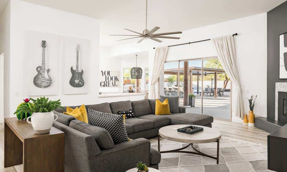 Photo of Livingroom in North Scottsdale