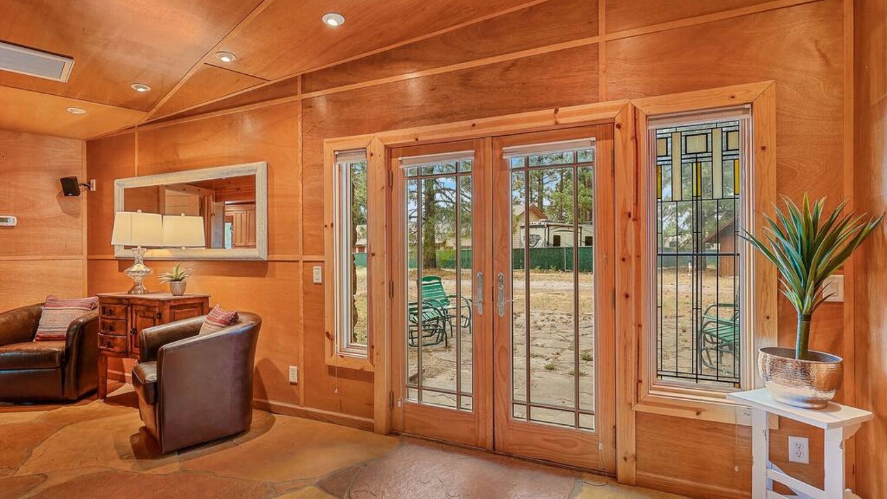 Photo of Livingroom in Flagstaff