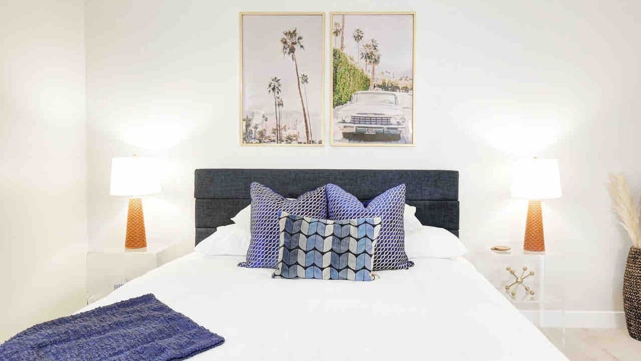Photo of Bedroom in Entertainment District