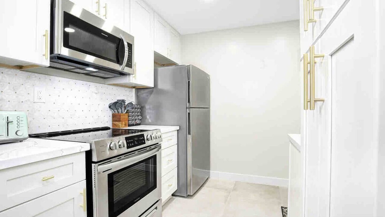 Photo of Kitchen in Entertainment District
