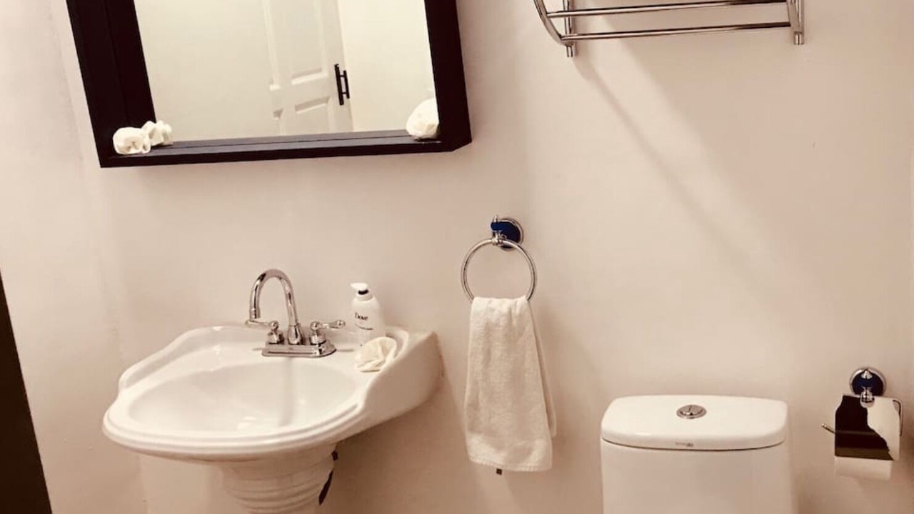Photo of Bathroom in Romantic Zone