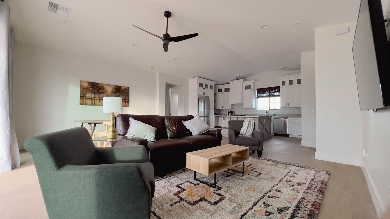 Photo of Livingroom in Gilbert