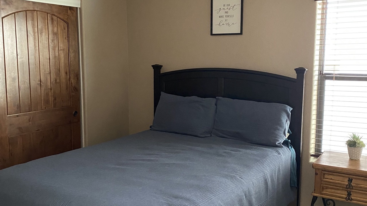 Photo of Bedroom in Lake Havasu City