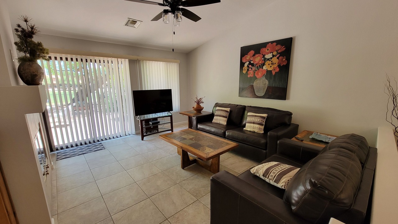 Photo of Livingroom in Casas Adobes