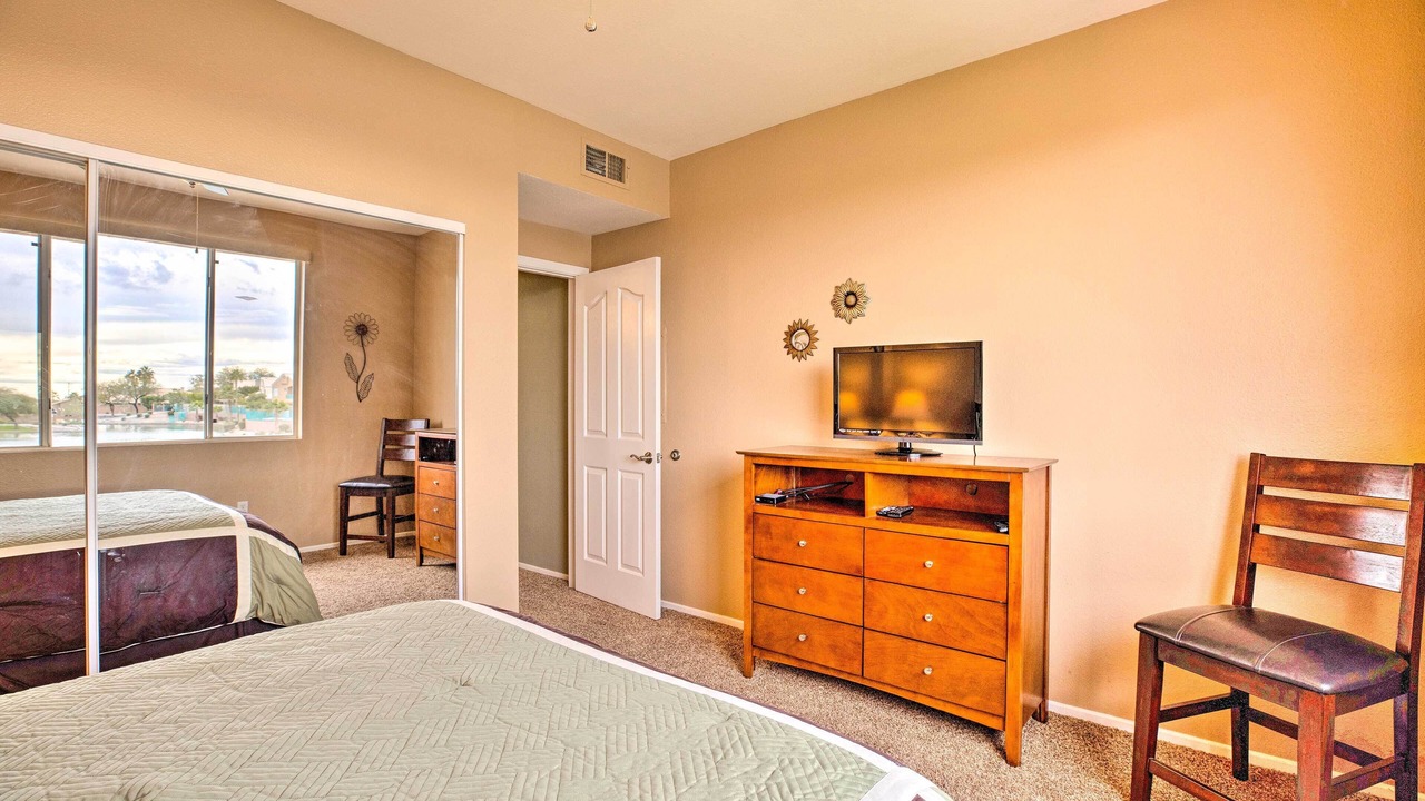 Photo of Bedroom in Foothills