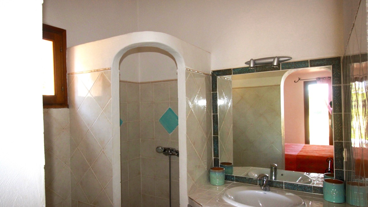 Photo of Bathroom in Hameau de Palombaggia