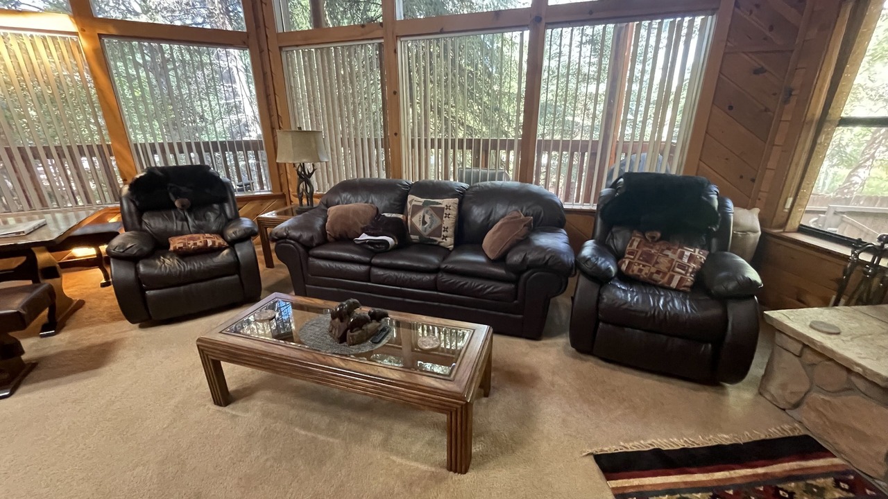 Photo of Livingroom in Pinetop