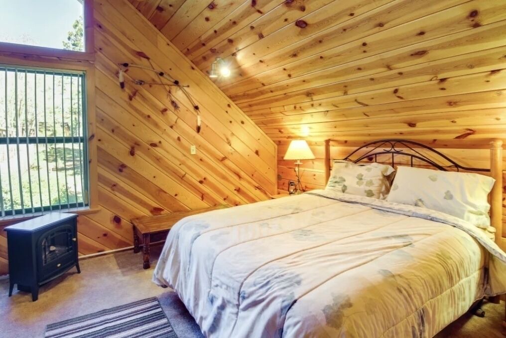 Photo of Bedroom in Pinetop