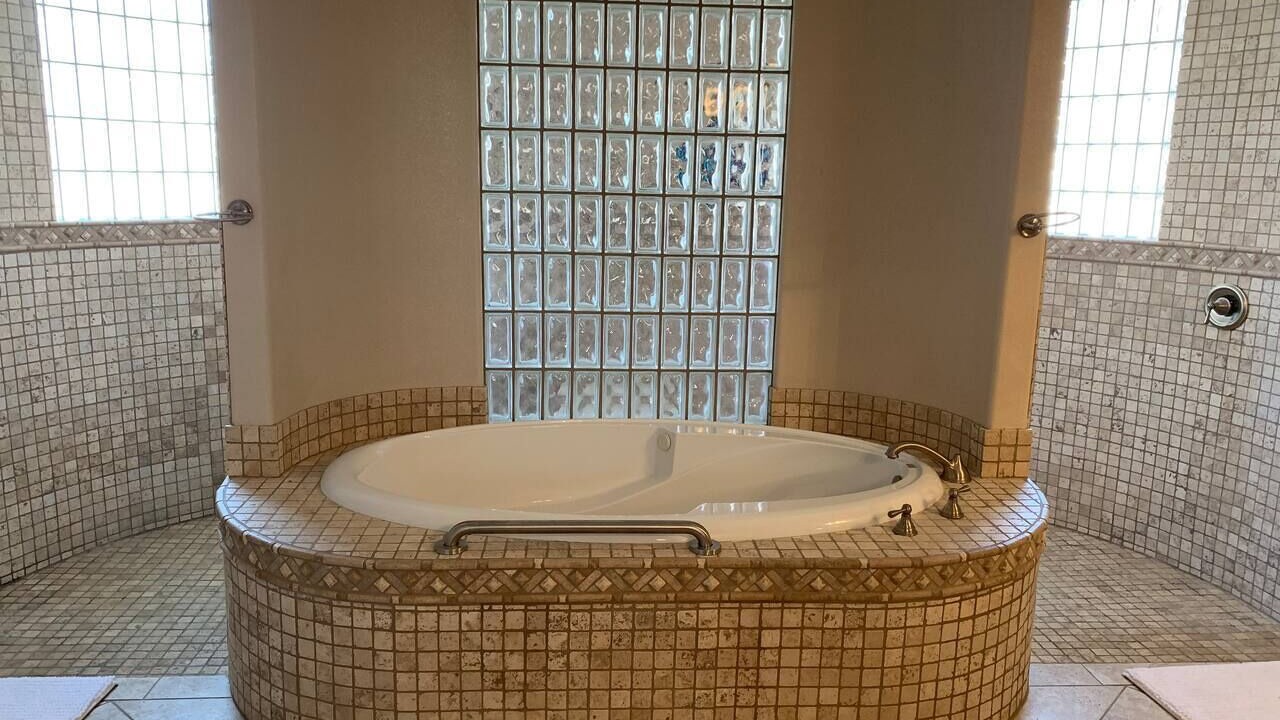 Photo of Bathroom in Lake Havasu City
