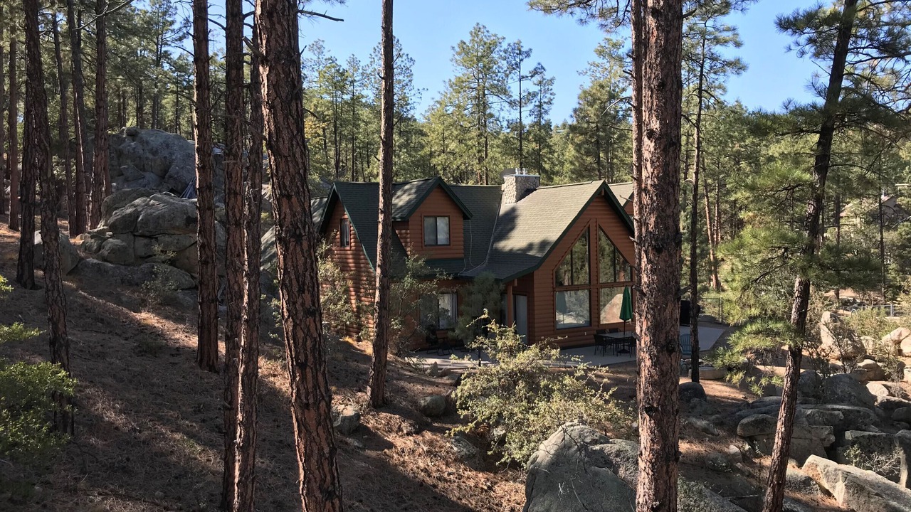 Photo of Outdoor in Highland Pines