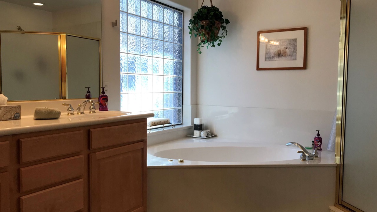 Photo of Bathroom in Highland Pines