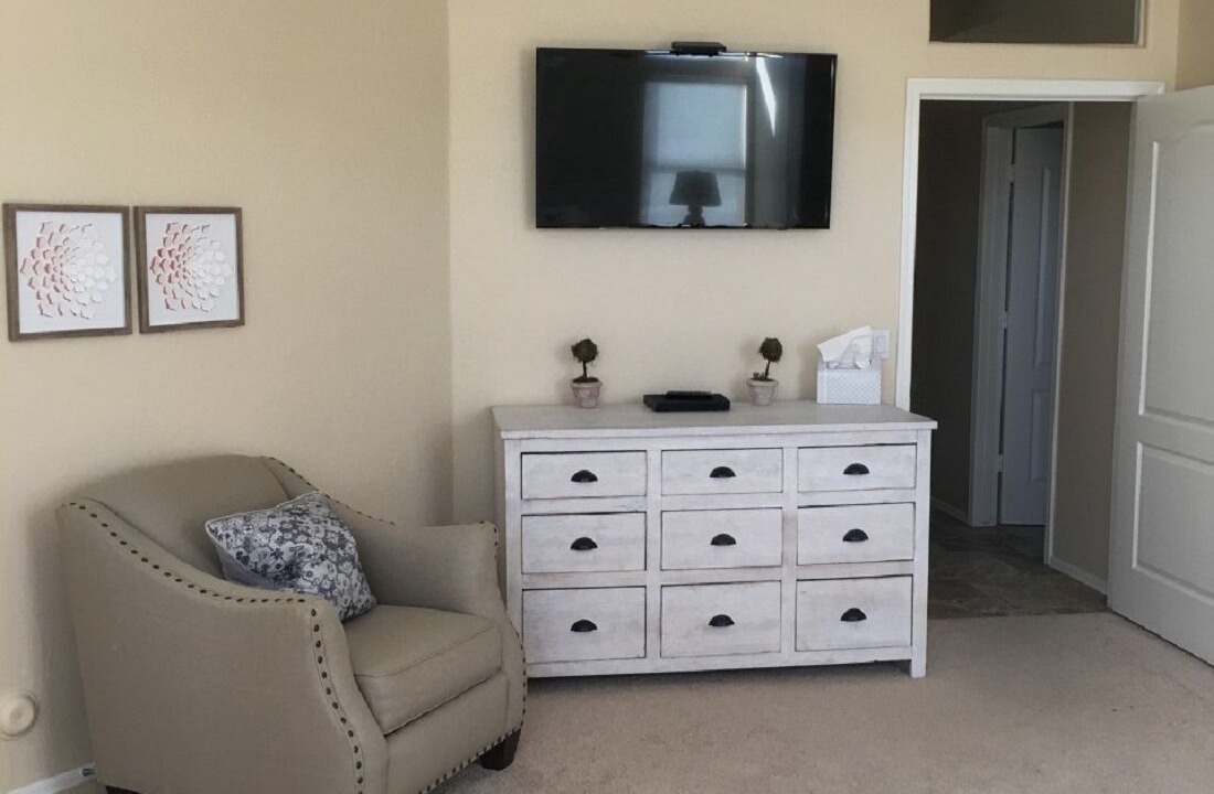 Photo of Livingroom in Coyote Lakes