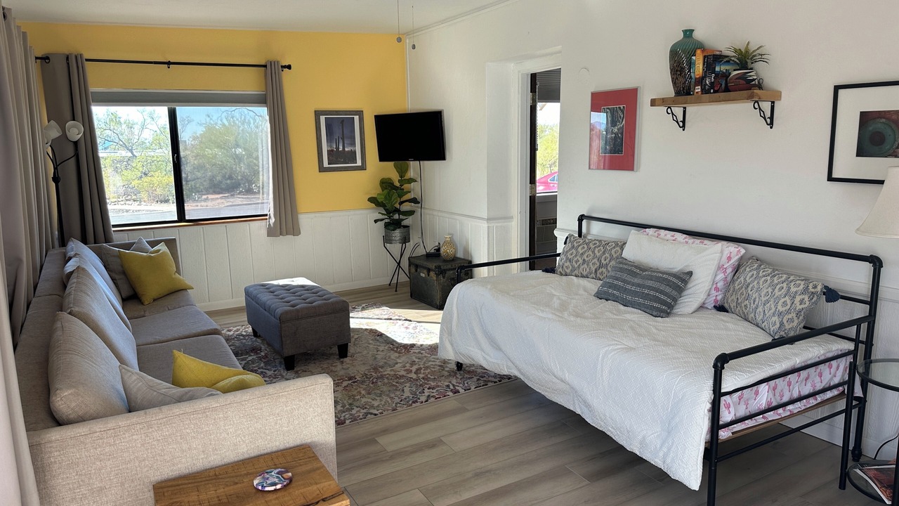 Photo of Bedroom in Rancho Catalina