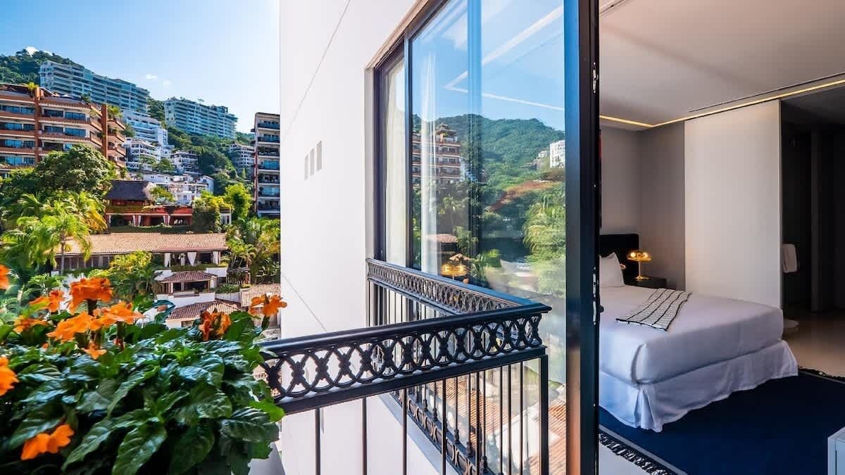 Photo of Patio Balcony in Romantic Zone