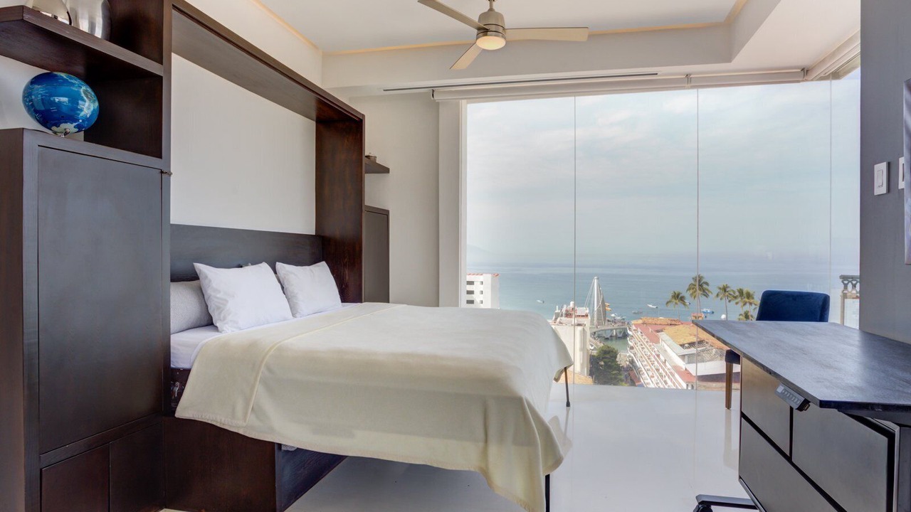 Photo of Bedroom in Romantic Zone