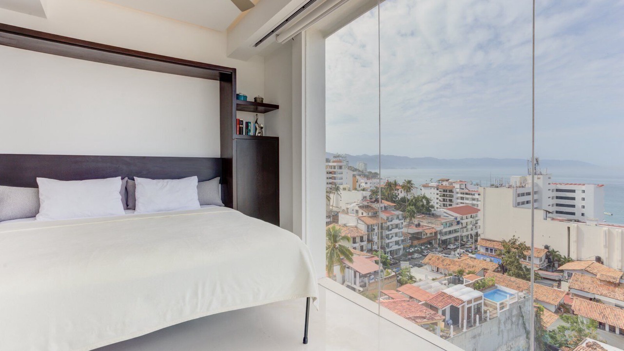 Photo of Bedroom in Romantic Zone