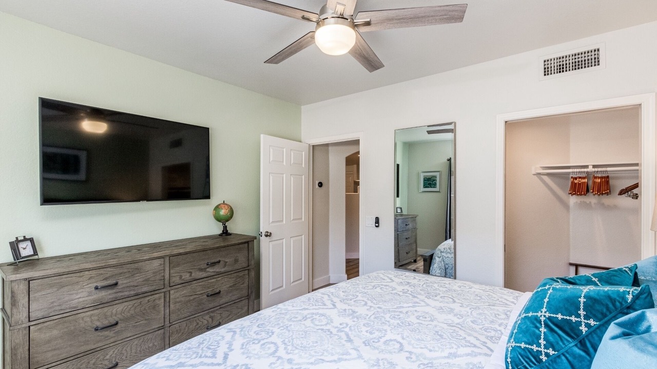 Photo of Bedroom in North Mountain