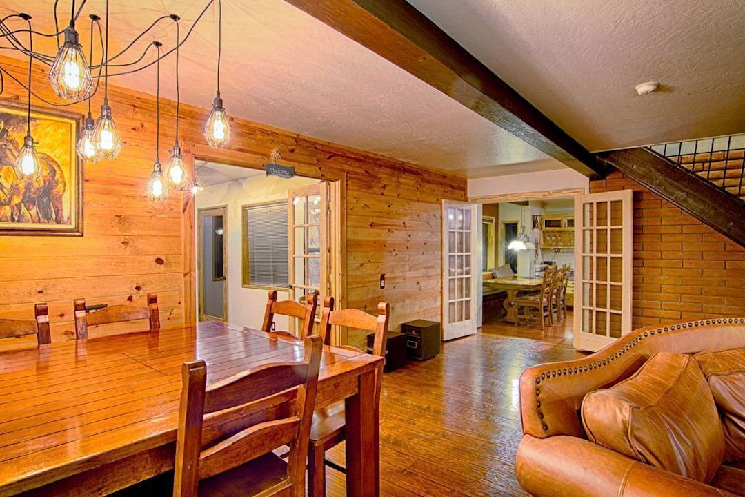 Photo of Livingroom in Pinetop