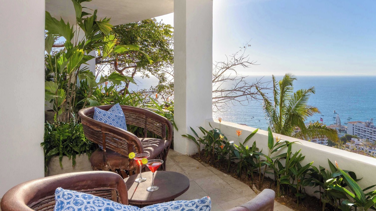 Photo of Patio Balcony in Romantic Zone