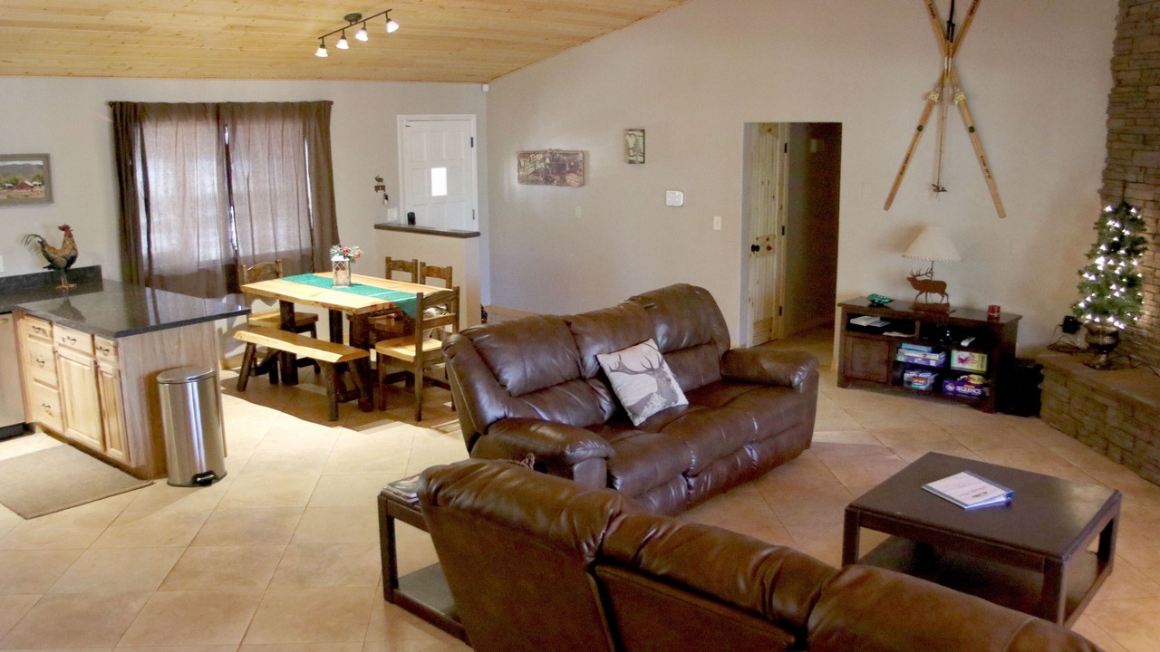 Photo of Bedroom in Pinetop