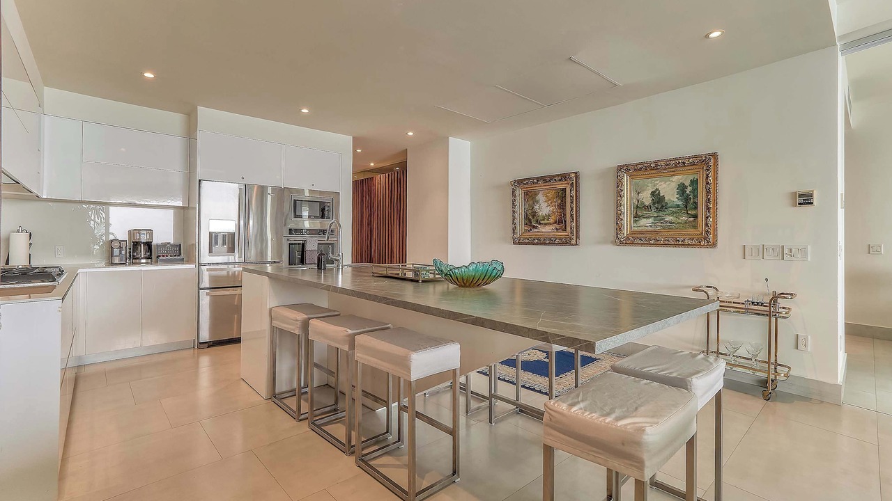 Photo of Kitchen in South Shore Hotel Area