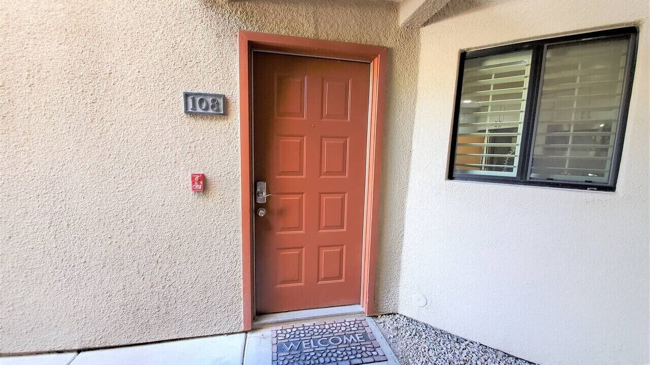 Photo of Outdoor in Paradise Valley Village