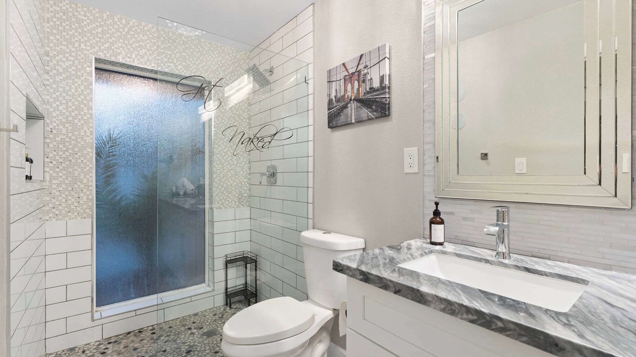 Photo of Bathroom in Summit Ridge