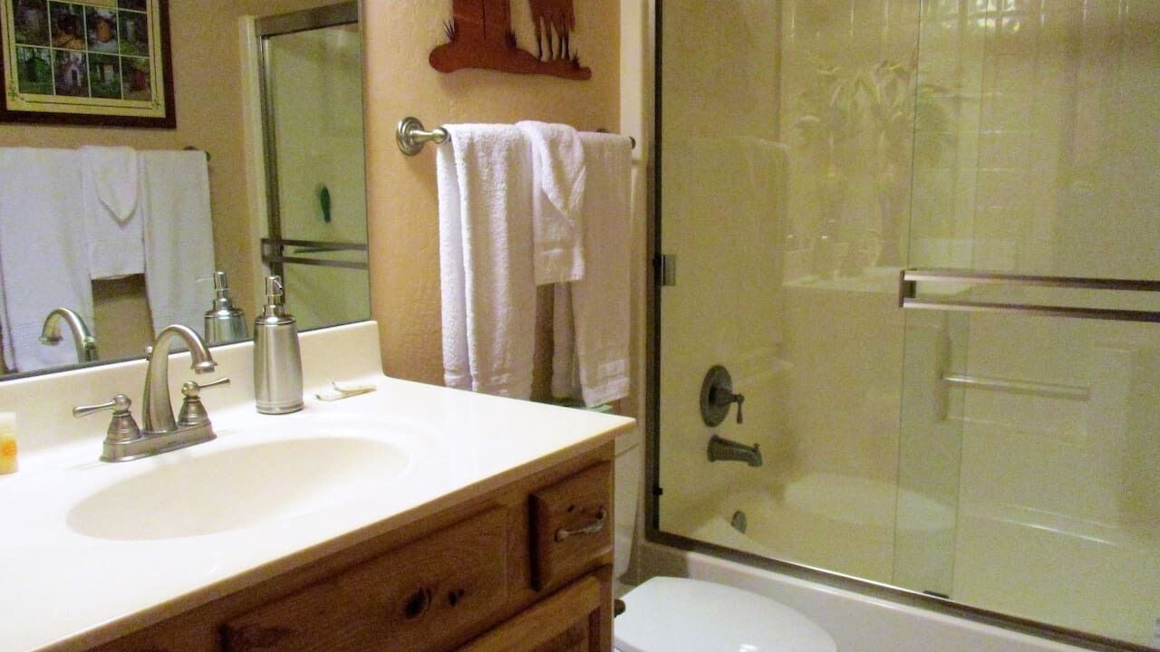 Photo of Bathroom in Pinetop