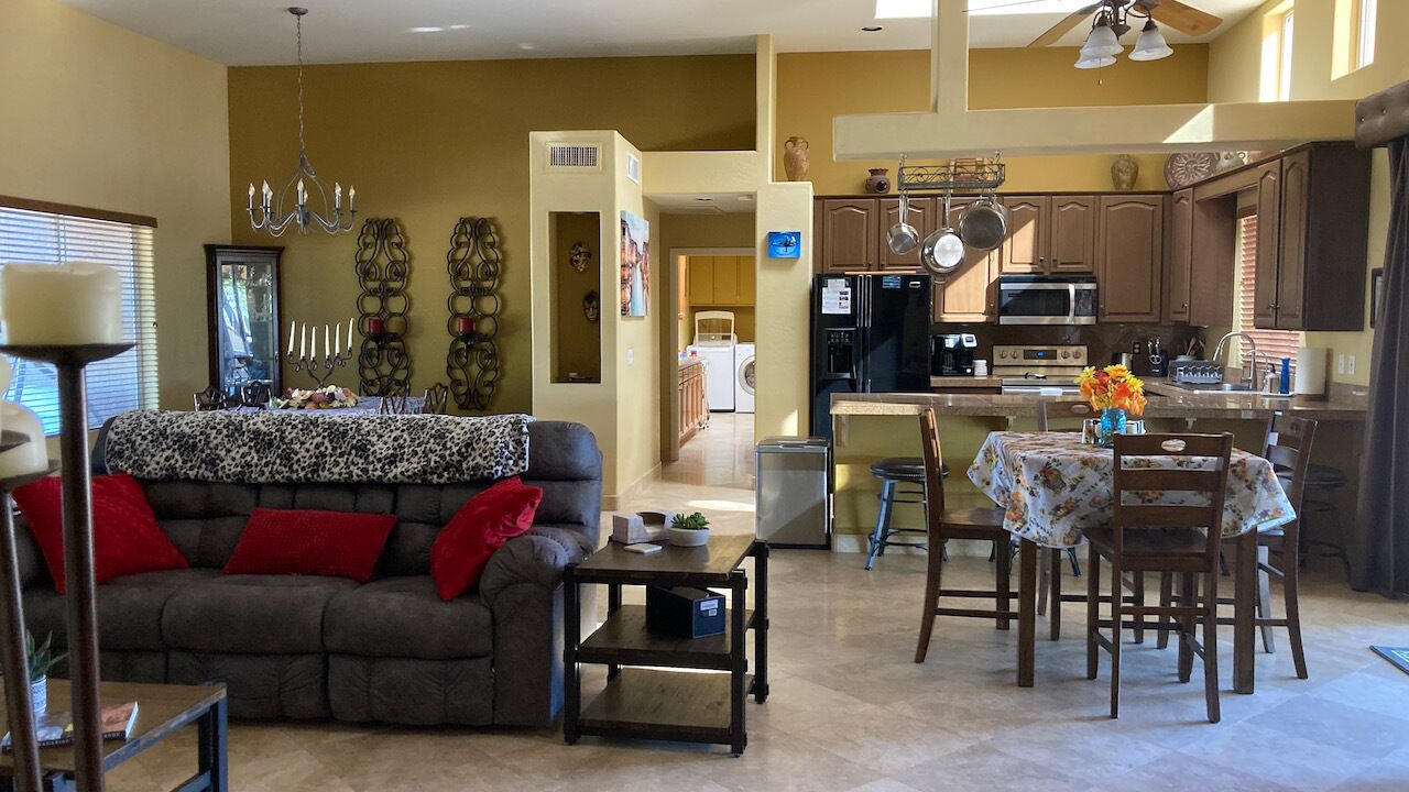 Photo of Livingroom in Desert View Village