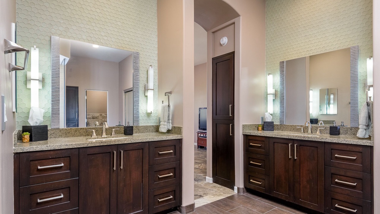 Photo of Bathroom in Troon North