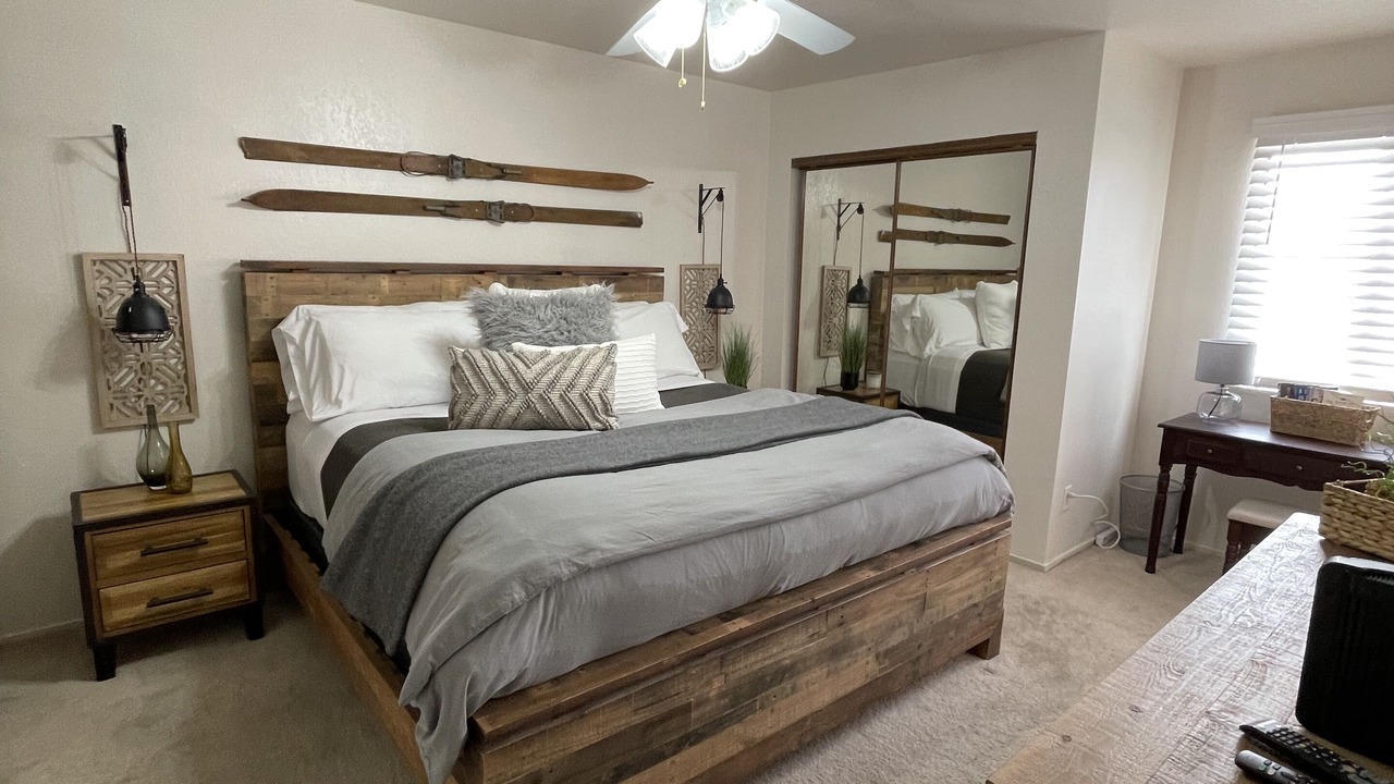Photo of Bedroom in Bullhead City