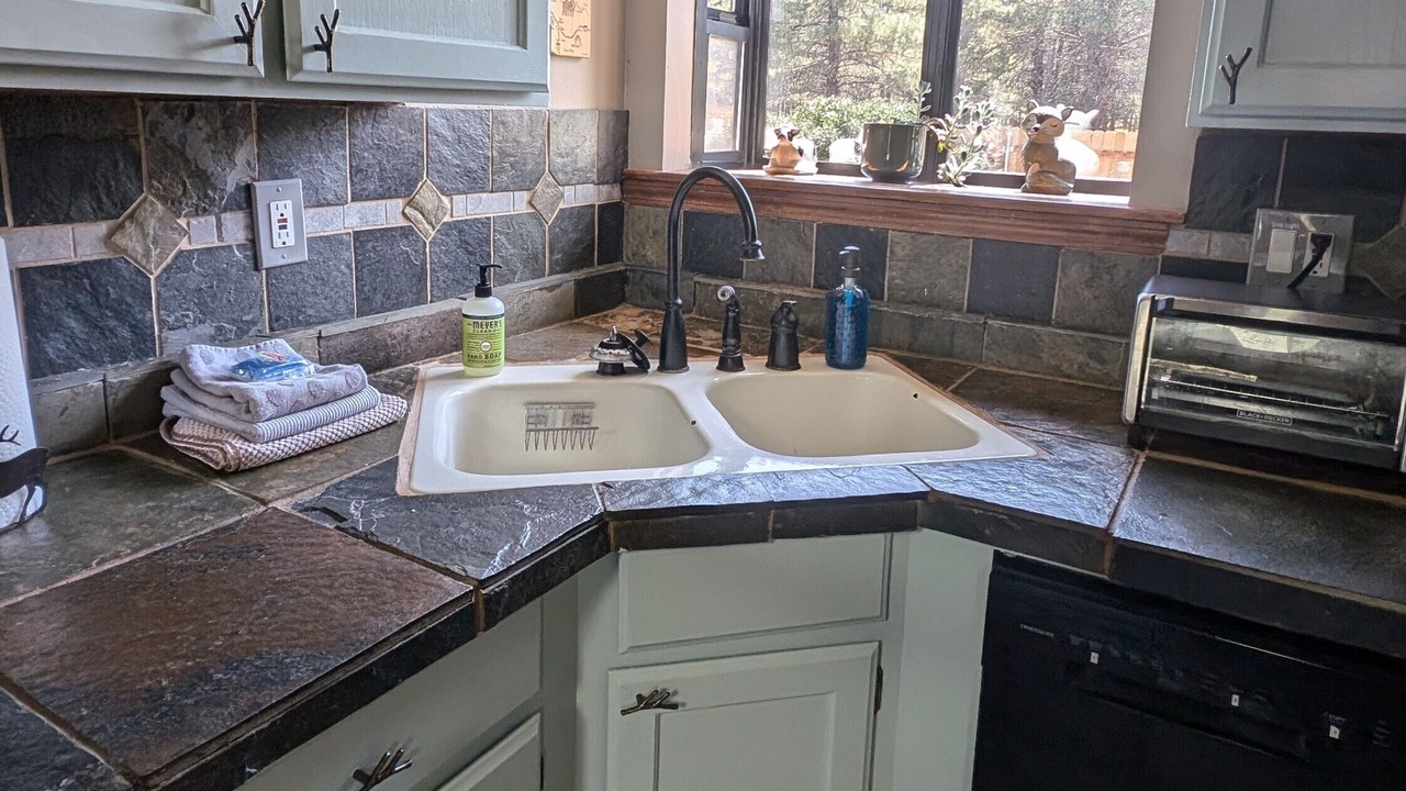 Photo of Kitchen in Mountainaire