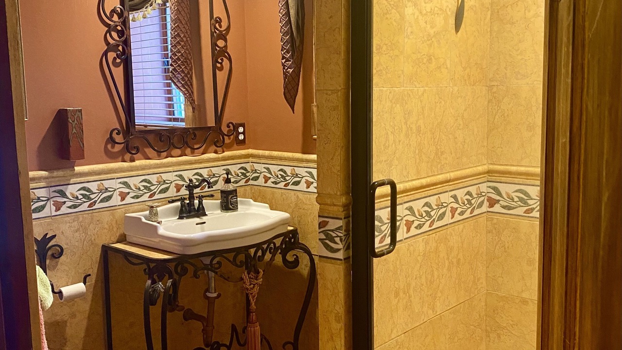 Photo of Bathroom in Tucson