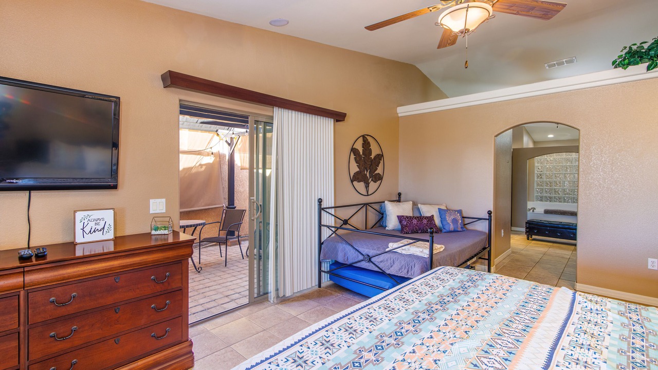 Photo of Bedroom in Lake Havasu City