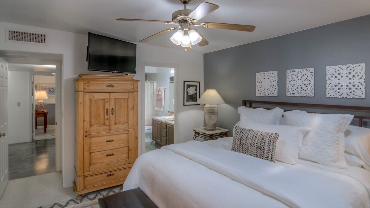 Photo of Bedroom in Civano