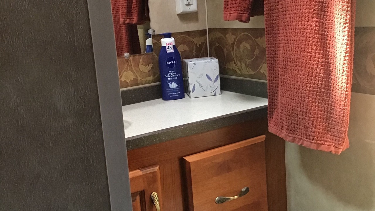 Photo of Bathroom in Clay Springs