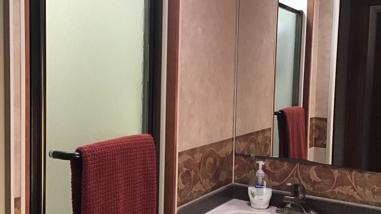 Photo of Bathroom in Clay Springs