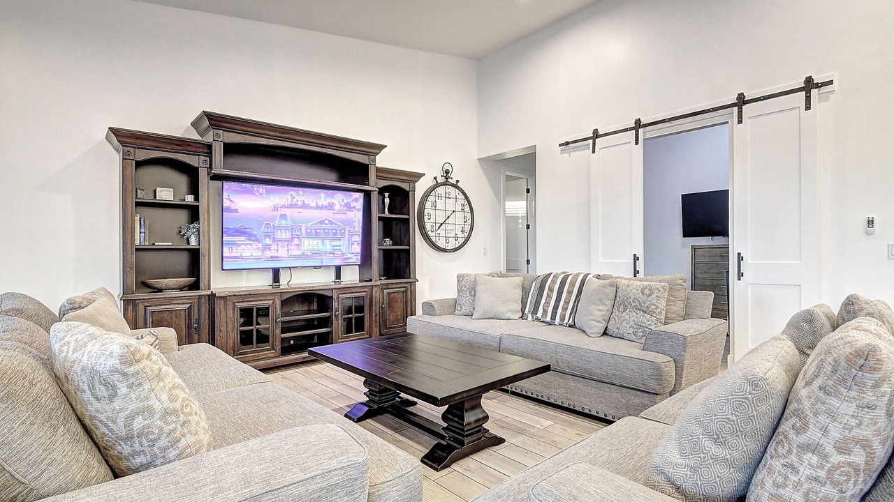 Photo of Bedroom in Paradise Valley Village